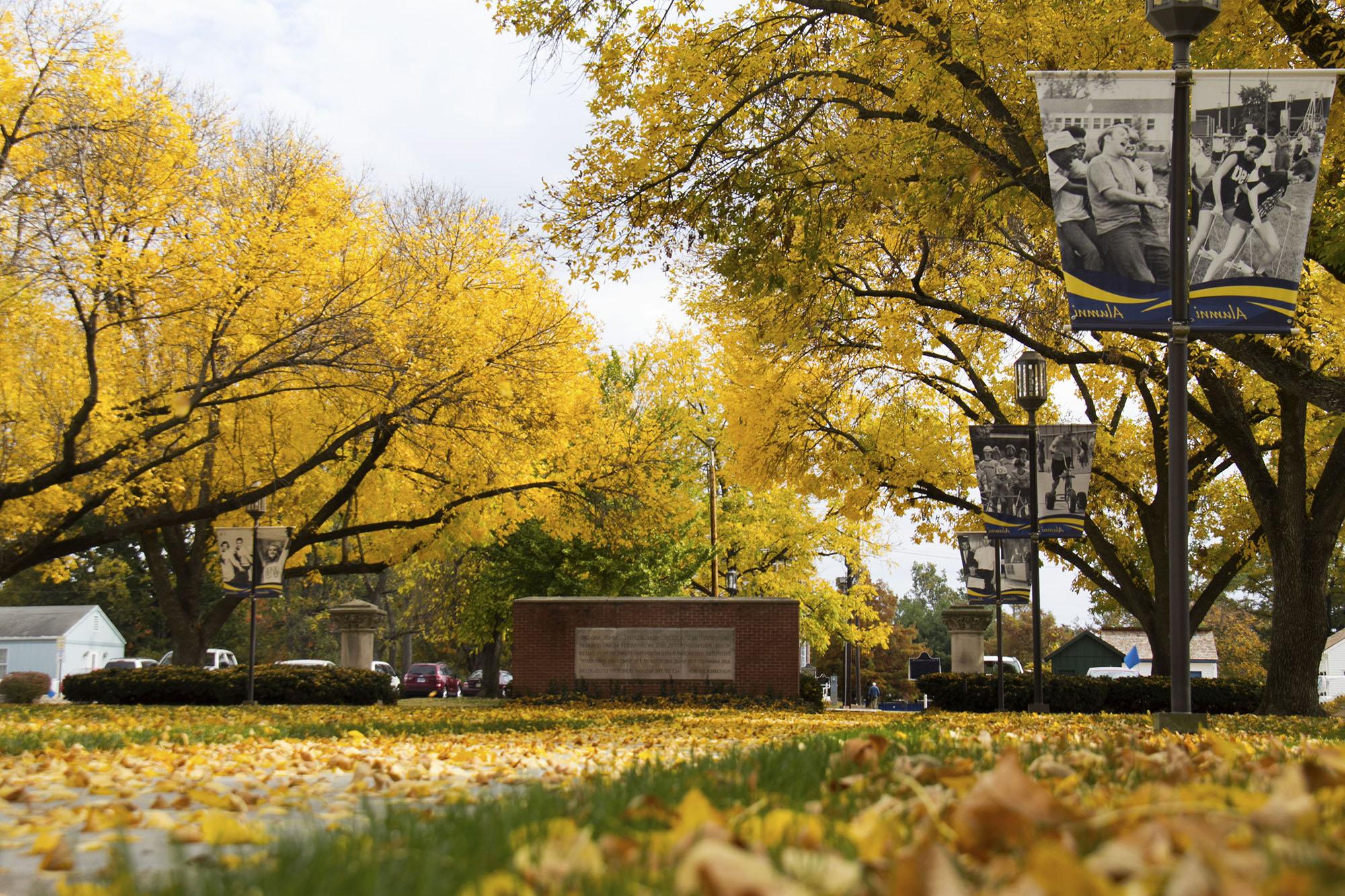 An image of Vincennes University during the Fall